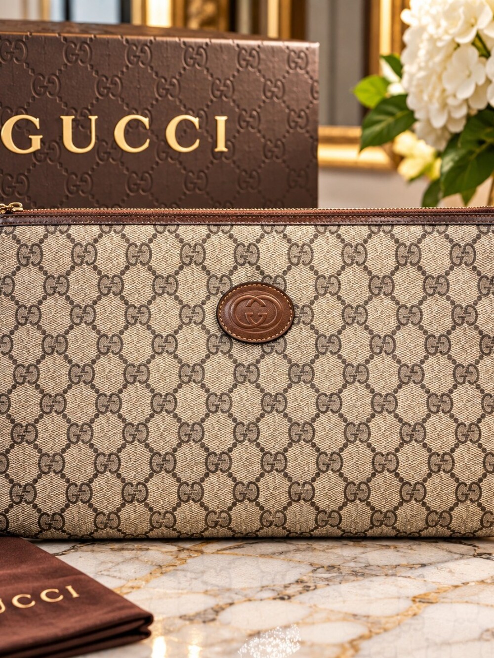 Vintage Gucci Plus Clutch Bag In Preloved Condition